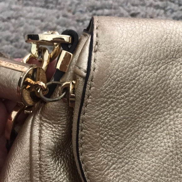 Michael Kors Bedford Tassel Gold Pebbled Leather Flap Bag - Picture 12 of 16